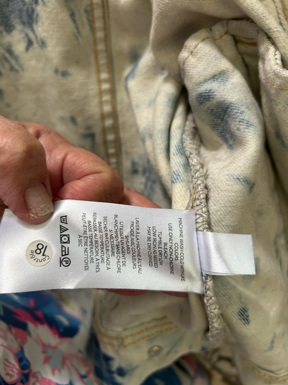 Free People Rumors Jones Tie-Dye Blue Colorway Denim Jacket - Picture 11 of 12